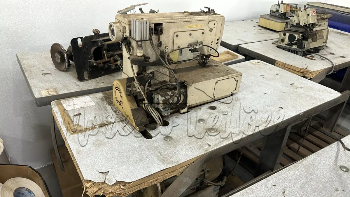 LOTE 001 - maquina de costura