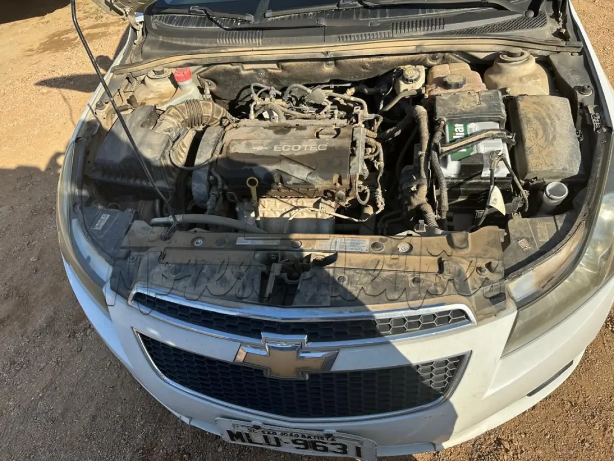 LOTE 017 - Automóvel