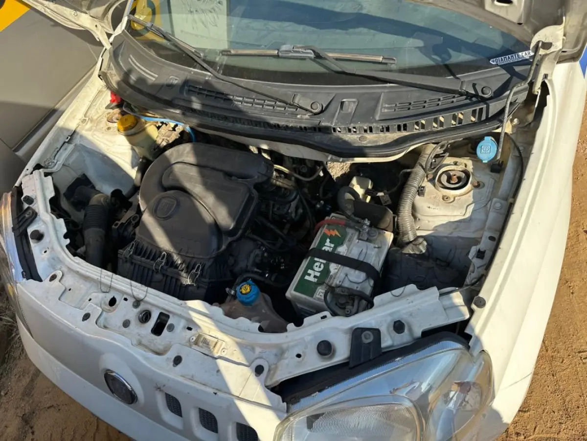 LOTE 022 - Automóvel