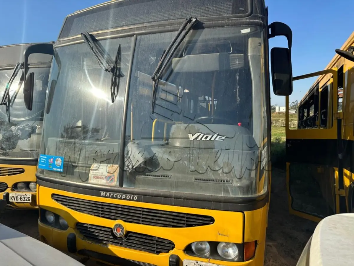 LOTE 023 - Ônibus
