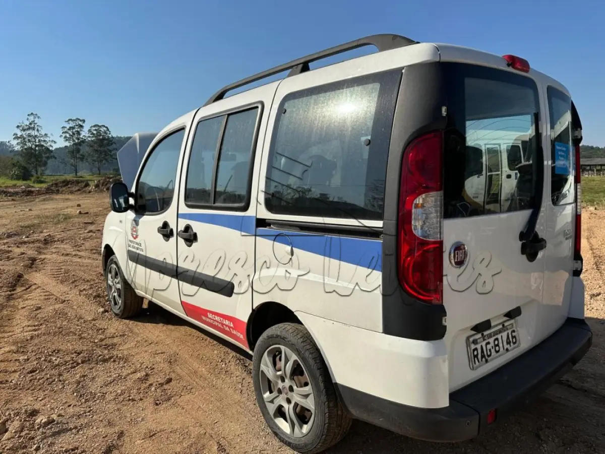 LOTE 012 - Automóveis