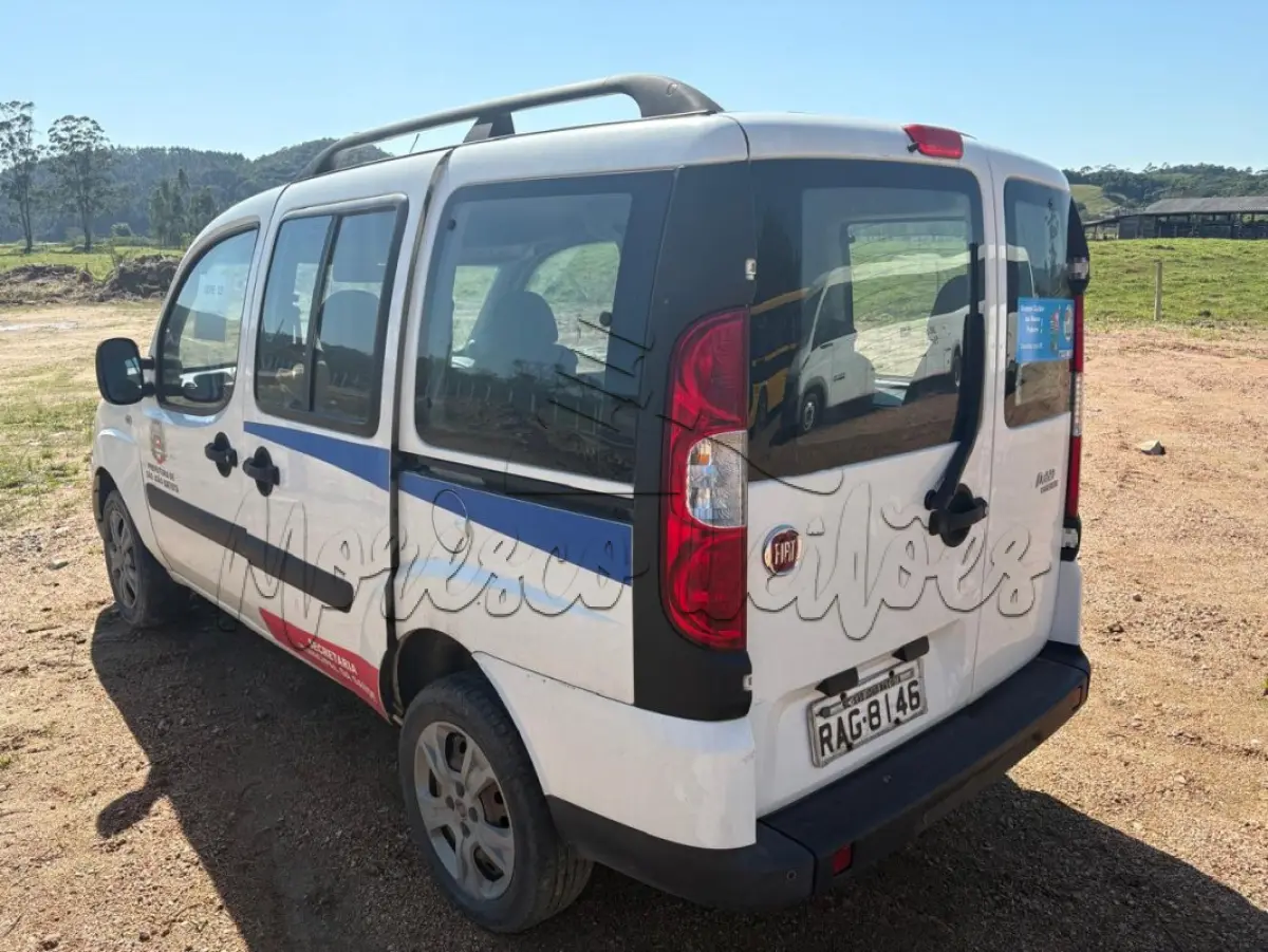 LOTE 012 - Automóveis