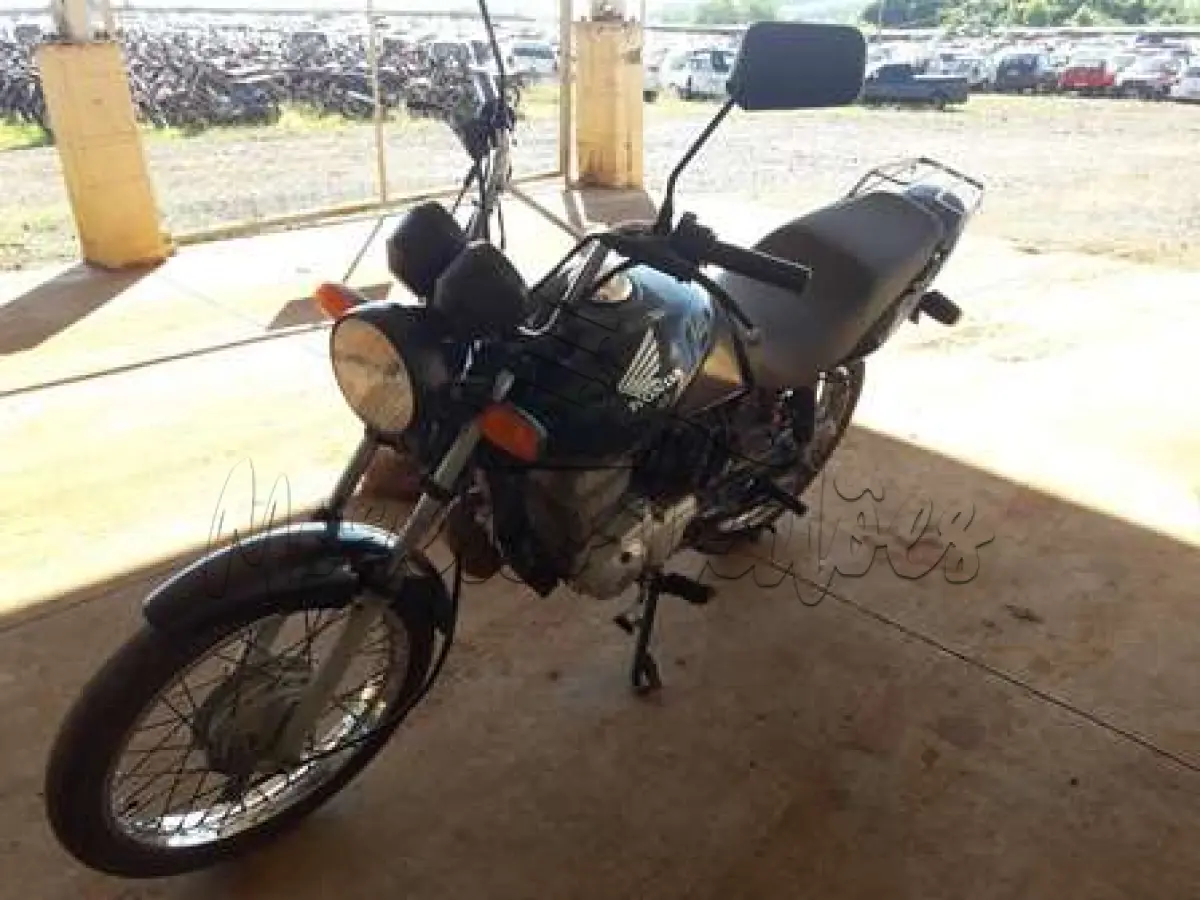 LOTE 0048