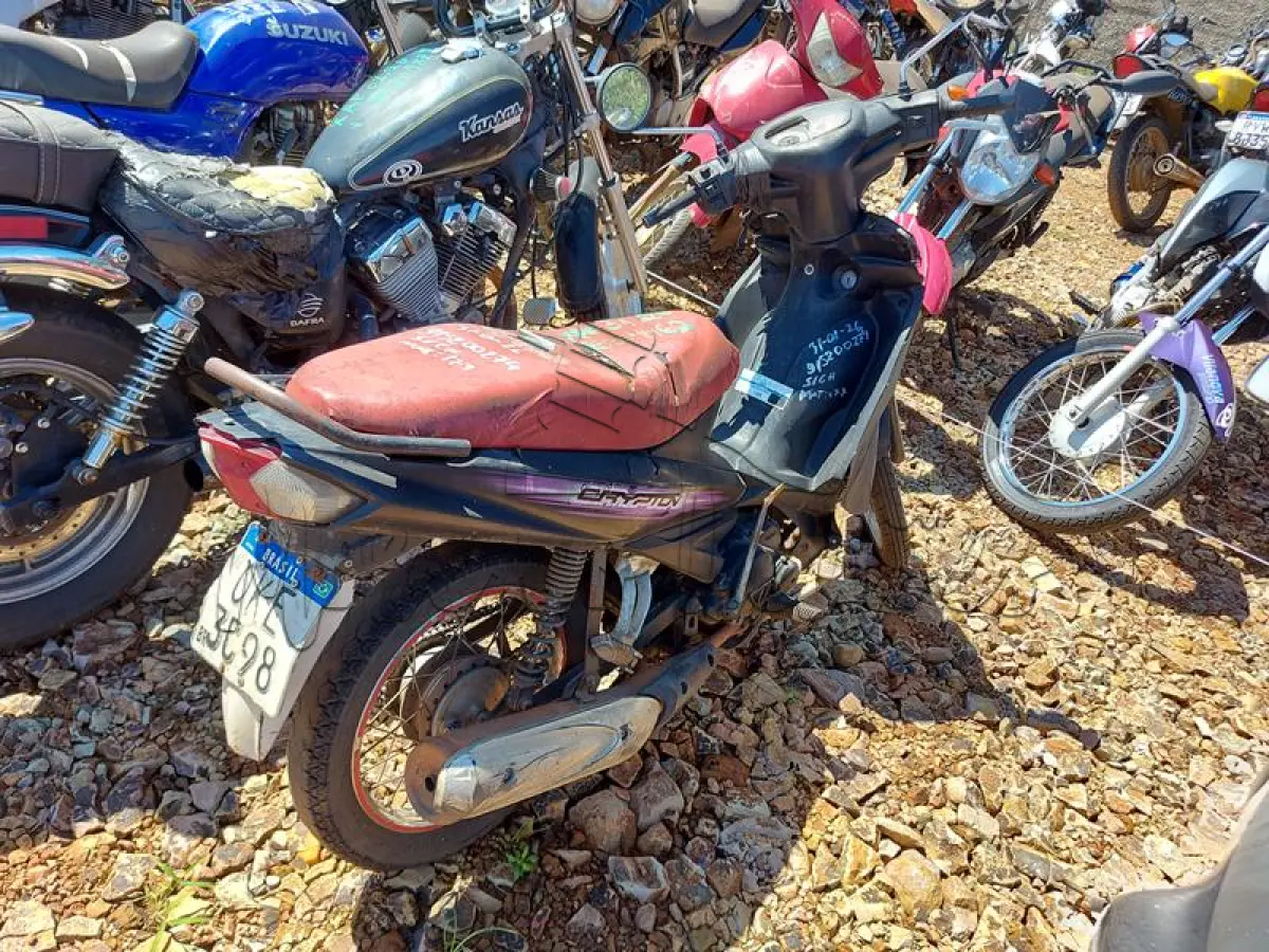 LOTE 0403