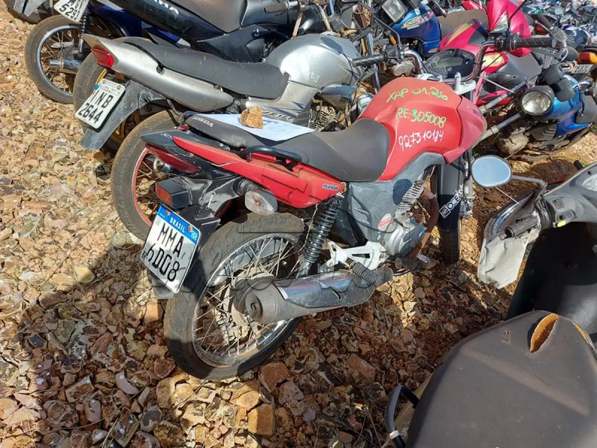 LOTE 0396
