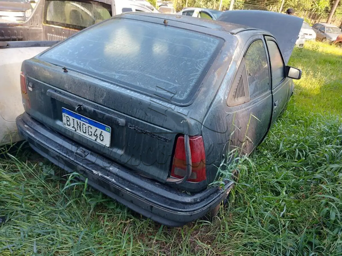 LOTE 0372