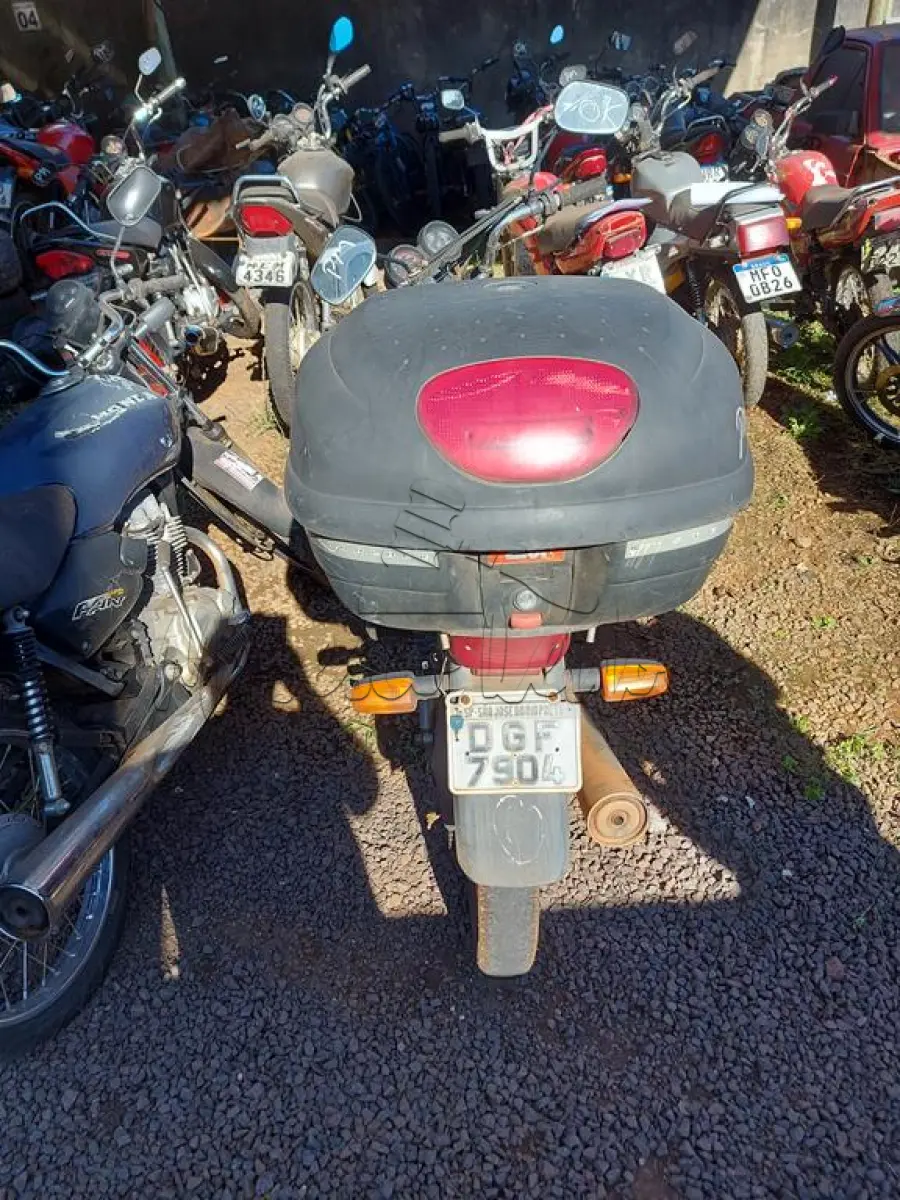 LOTE 0469