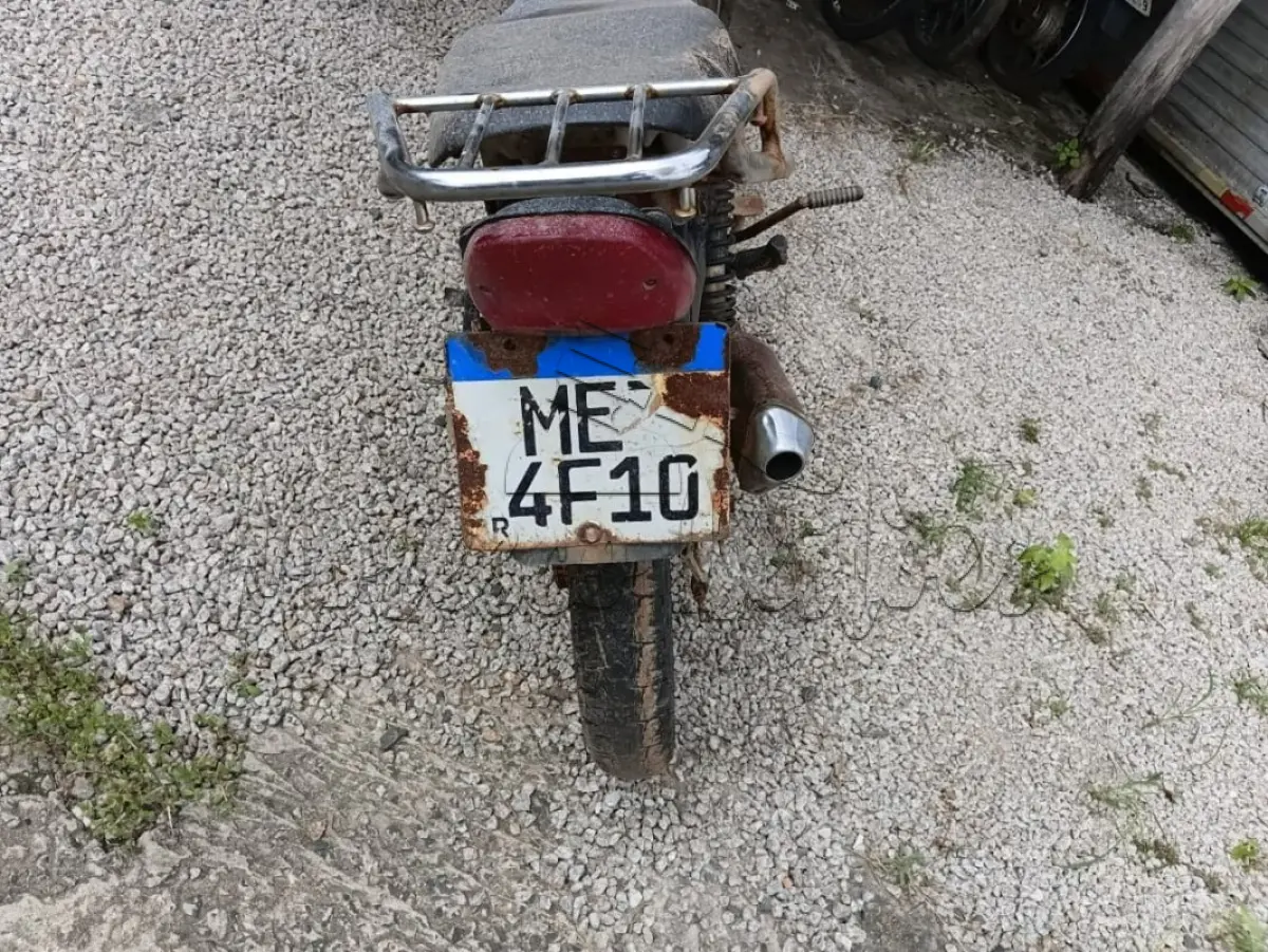 LOTE 0438