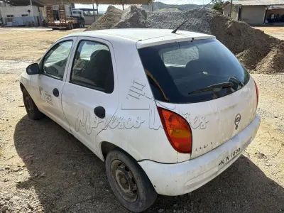 LOTE 014 - Automóvel