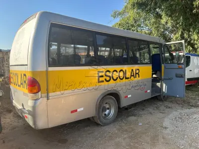 LOTE 019 - Ônibus