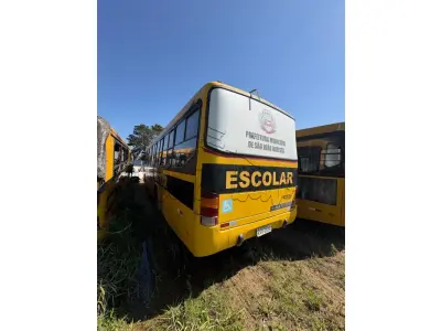 LOTE 023 - Ônibus