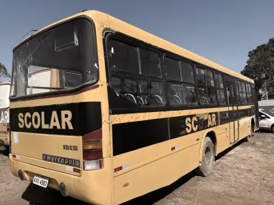 LOTE 024 - Ônibus