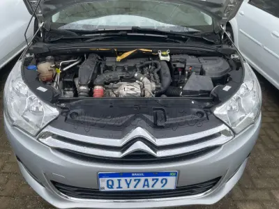 LOTE 003 - Automóvel