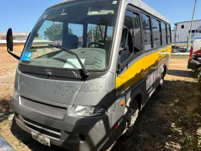 LOTE 019 - Ônibus