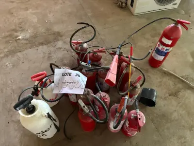 LOTE 030 - sucata