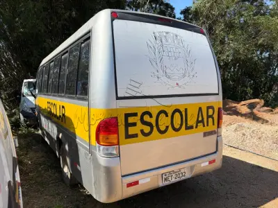 LOTE 019 - Ônibus