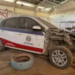 LOTE 004 - Automóvel