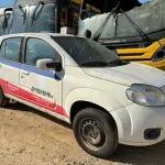 LOTE 009 - Automóvel