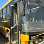 LOTE 024 - Ônibus