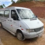 LOTE 002 - Van