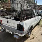 LOTE 013 - Picape