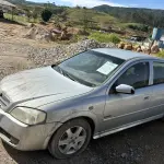 LOTE 003 - Automóvel