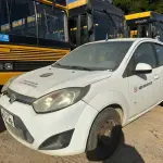 LOTE 016 - Automóvel