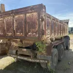 LOTE 005 - Caminhão