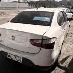 LOTE 015 - Automóvel