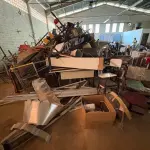 LOTE 031 - Mobiliários