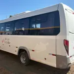 LOTE 008 - Microônibus