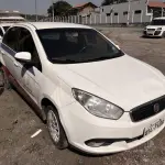 LOTE 015 - Automóvel