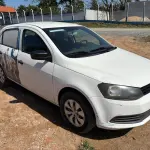 LOTE 018 - Automóvel