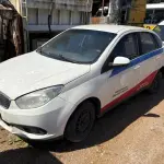 LOTE 014 - Automóvel