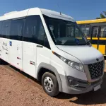 LOTE 008 - Microônibus